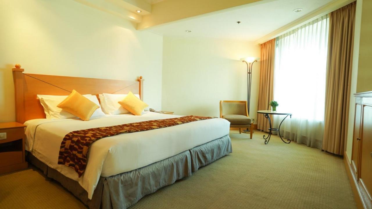 Hotel The Heritage Manila 4*
