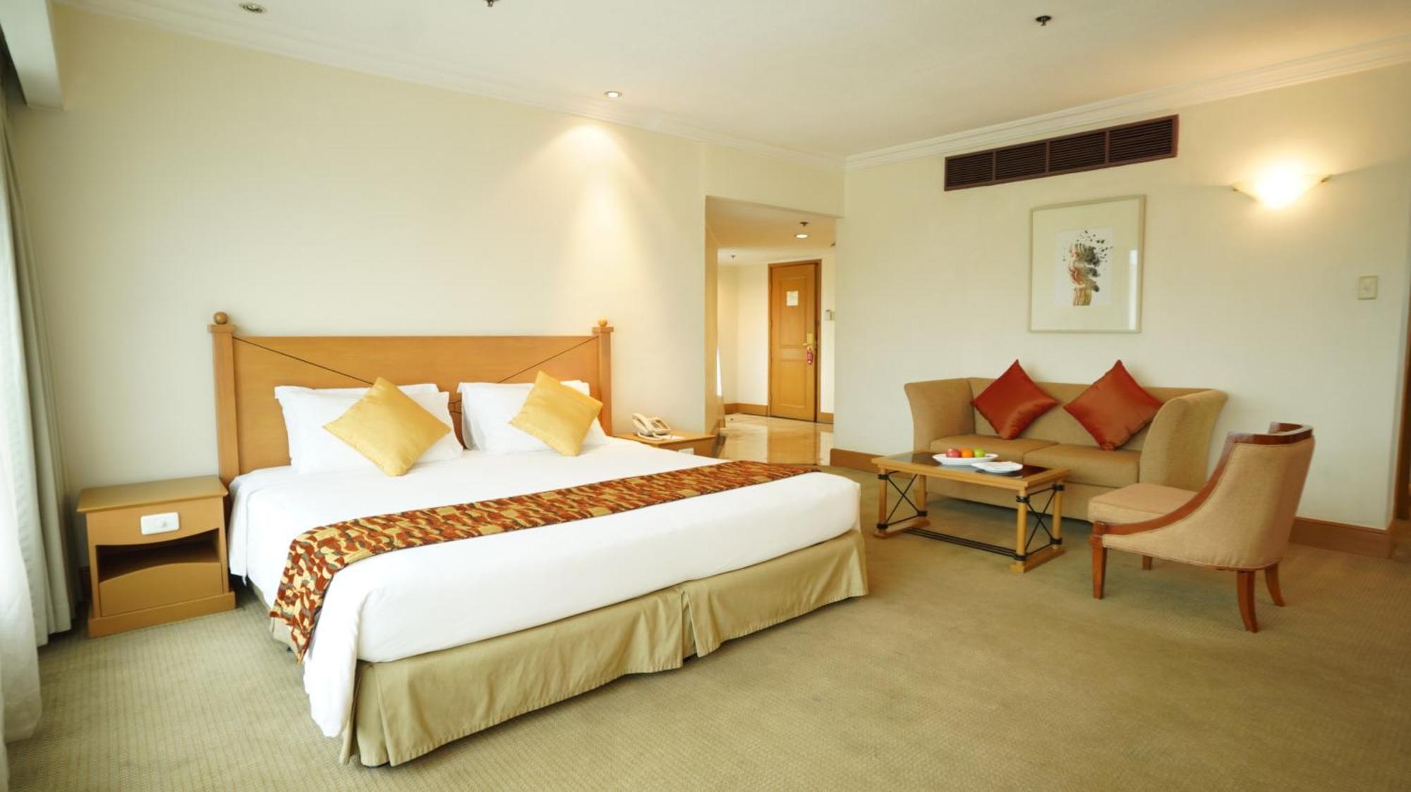Hotel The Heritage Manila 4*